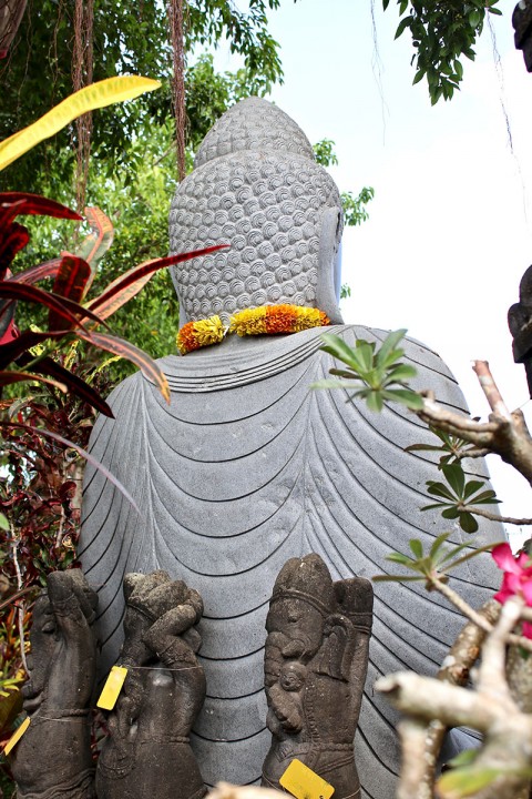 Buddha Statue 230 cm Rückseite